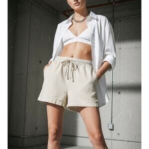 Old Navy Women’s Linen Blend Shorts L Beige Elastic Waist Drawstring Summer